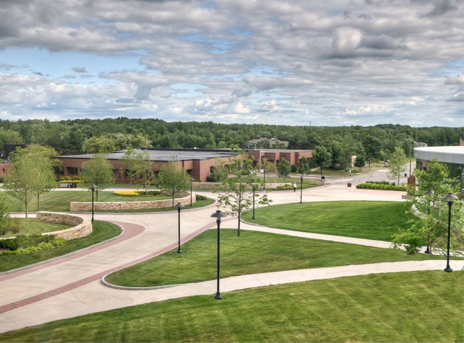 walkway-landscape-rochester-institute